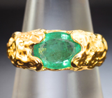 Золотое кольцо с уральским изумрудом  высоких характеристик 1,9 карата Золото