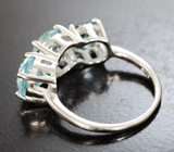 Замечательное cеребряное кольцо с голубыми топазами