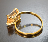 Золотое кольцо с крупным персиковым морганитом 4,39 карата Золото