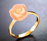 Золотое кольцо с резным solid кораллом 3,47 карата Золото