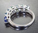Эффектное cеребряное кольцо с кристаллическими черными опалами