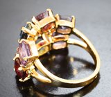 Золотое кольцо с россыпью разноцветных шпинелей 7,97 карата и бриллиантом