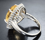 Роскошное серебряное кольцо с крупным цитрином и желтыми сапфирами Серебро 925
