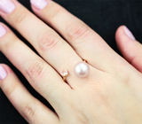Золотое кольцо с красивейшей золотисто-розовой морской жемчужиной 7,72 карата и шпинелью Золото