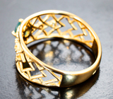 Золотое кольцо с красивейшим насыщенным уральским александритом высокой чистоты 0,45 карата и бриллиантами Золото