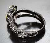 Серебряное кольцо с кристаллическим эфиопским опалом и перидотом