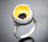 Оригинальное серебряное кольцо с насыщенно-синим сапфиром Серебро 925
