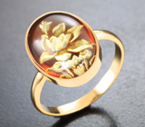 Золотое кольцо с резным янтарем 2,35 карата