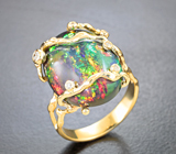 Золотое кольцо с крупным кристаллическим черным опалом 9,28 карата и бриллиантами Золото