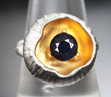 Эффектное серебряное кольцо с насыщенно-синим сапфиром Серебро 925
