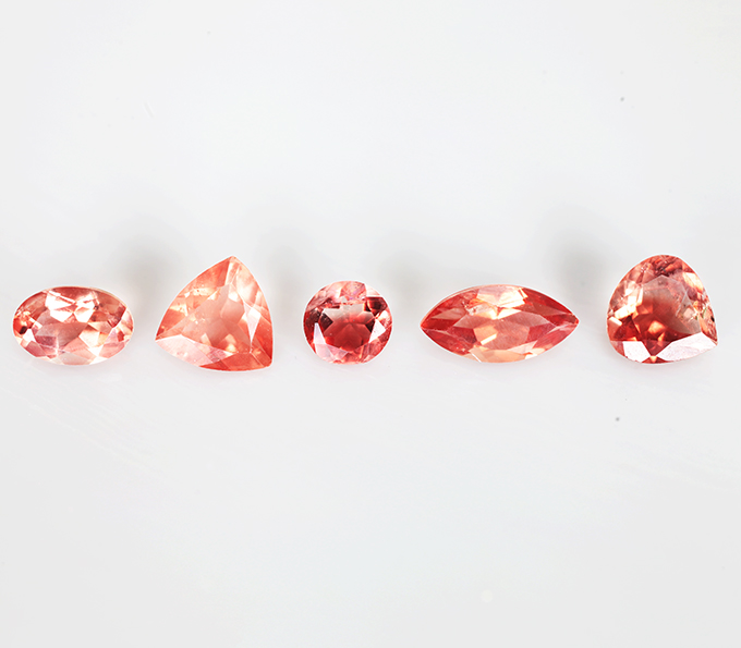 Набор из 5 андезинов 2,63 карата