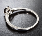 Изящное серебряное кольцо с дымчатым кварцем