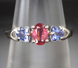 Чудесное серебряное кольцо с рубином и танзанитами Серебро 925