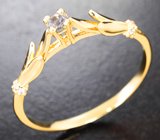 Золотое кольцо с уральским александритом высокой чистоты 0,1 карата и бриллиантами