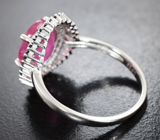 Эффектное серебряное кольцо с рубином и черными шпинелями Серебро 925