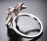 Превосходное серебряное кольцо с разноцветными турмалинами и черными шпинелями