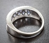 Стильное серебряное кольцо с танзанитами