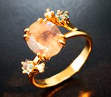 Золотое кольцо с крупным полихромным и чистейшими «неоновыми» уральскими александритами 4,08 карата, и бриллиантам