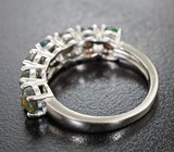 Превосходное серебряное кольцо с кристаллическими черными опалами