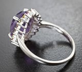 Замечательное серебряное кольцо с аметистом и разноцветными сапфирами