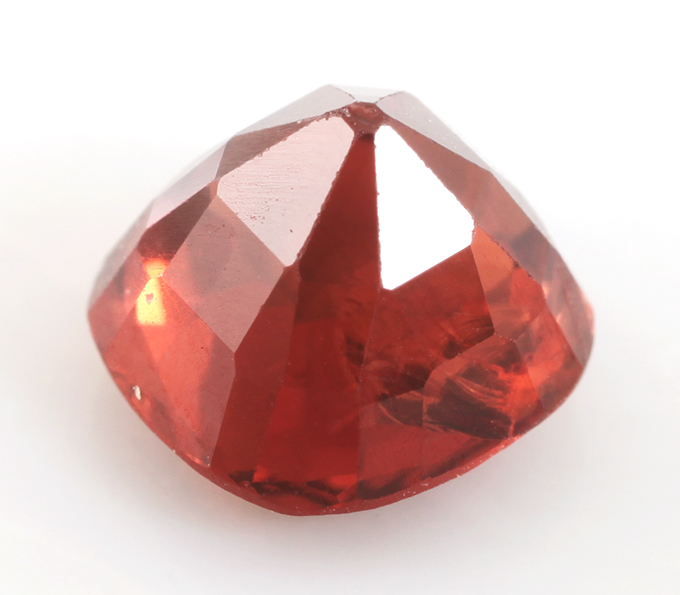 Яркая красновато-оранжевая шпинель 1,15 карата купить в интернет ...