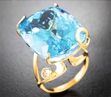 Крупное золотое кольцо с роскошным голубым топазом 30,75 карата и сапфирами
