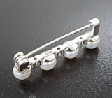 Оригинальная серебряная брошь с жемчугом