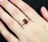 Золотое кольцо с насыщенной крупной шпинелью 2,01 карата