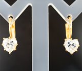 Золотые серьги с бесцветными муассанитами высокой чистоты редкой огранки 2,18 карата