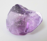 Грубо-обработанный аметист 56,62 карата