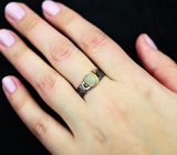 Серебряное кольцо с кристаллическим эфиопским опалом