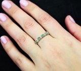 Чудесное серебряное кольцо с изумрудами