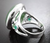 Серебряное кольцо с крупным хризопразом и авантюринами