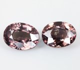 Серьги с гранатами со сменой цвета 4,38 карата Золото