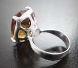 Серебряное кольцо с крупным цитрином