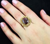 Серебряное кольцо с крупным рубином 10,03 карата и перидотами