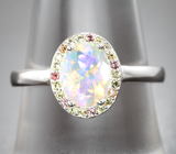 Праздничное серебряное кольцо с ограненным эфиопским опалом и разноцветными сапфирами Серебро 925