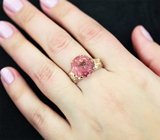 Золотое кольцо с крупным насыщенным турмалином 5,49 карата и бриллиантами