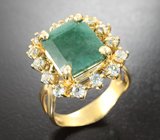 Серебряное кольцо с насыщенным изумрудом классической огранки 5,53 карата и голубыми топазами