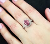 Стильное серебряное кольцо с крупным рубином