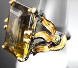 Серебряное кольцо с крупным цитрином и перидотами