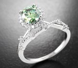 Серебряное кольцо с чистейшим зеленым муассанитом 1,05 карата