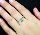 Серебряное кольцо с чистейшим зеленым муассанитом 1,05 карата