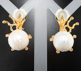 Массивные золотые серьги с крупным резным жемчугом Edison 27,59 карата и бриллиантами
