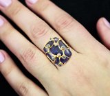 Массивное золотое кольцо с крупным насыщенным бархатисто-синим танзанитом 38,13 карата, голубыми сапфирами и бриллиантами