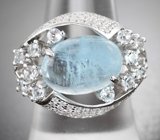 Роскошное серебряное кольцо с аквамарином и голубыми топазами