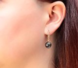 Золотые серьги с черным жемчугом титанового люстра 17,35 карата и бриллиантами