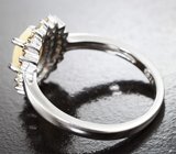 Серебряное кольцо с ограненным эфиопским опалом и разноцветными сапфирами бриллиантовой огранки