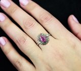 Серебряное кольцо с ярким рубином и разноцветными сапфирами бриллиантовой огранки