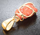 Кулон с резным solid кораллом 4,29 карата